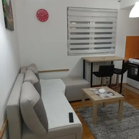 Tron Apartman * Belgrado